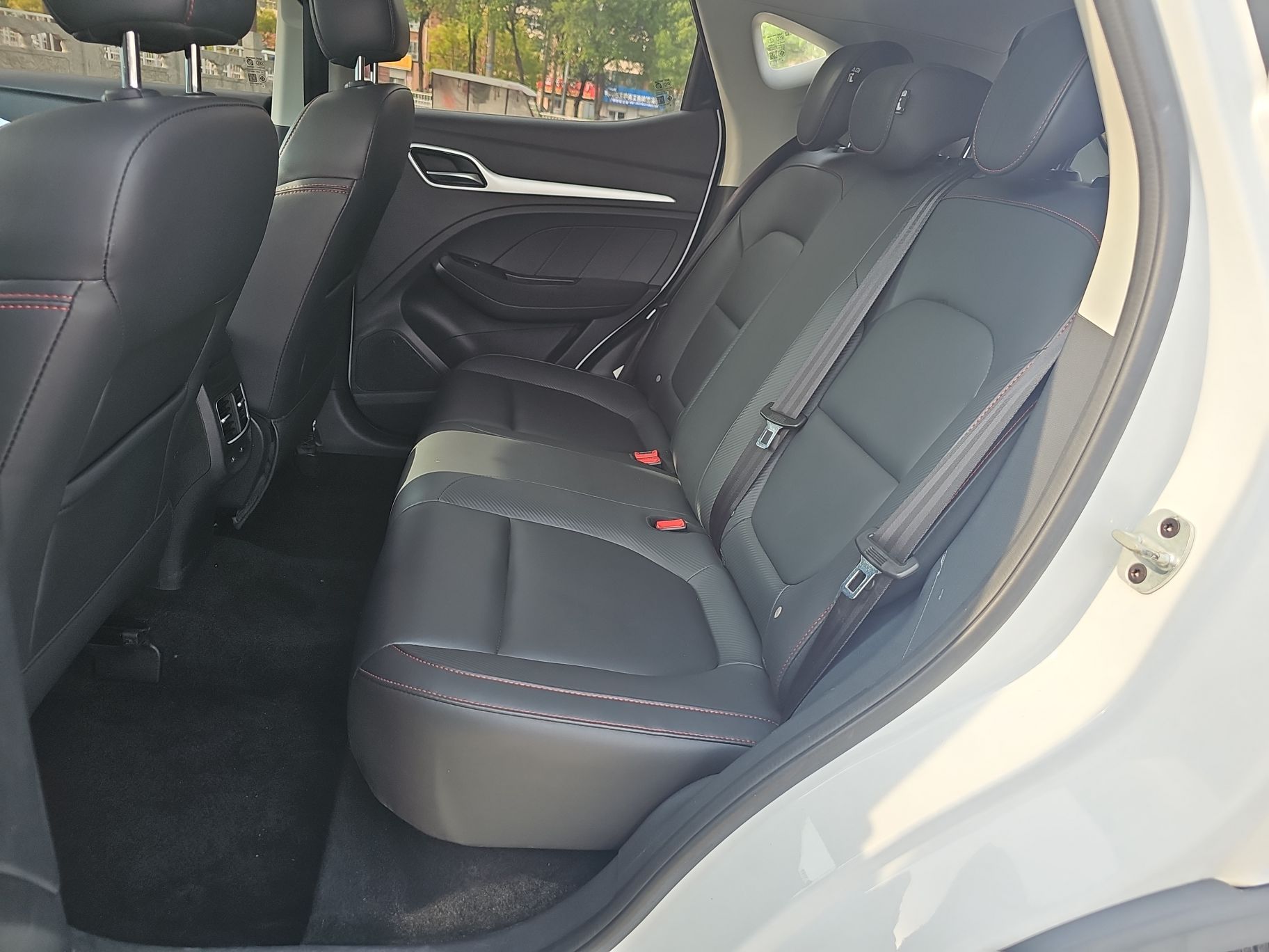 MG ZS 2021 immagine di auto #10