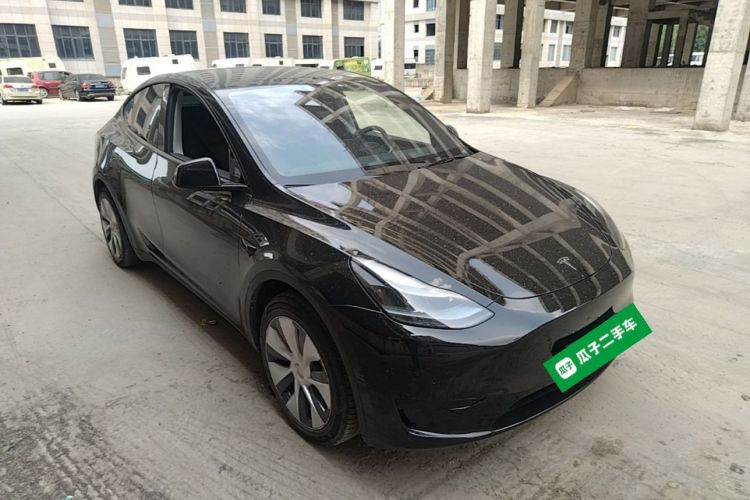 Tesla Model Y 2023 #4 Tesla Model Y 2023 car image #4