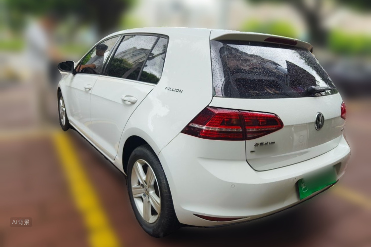 Volkswagen Golf 2017 car image #5