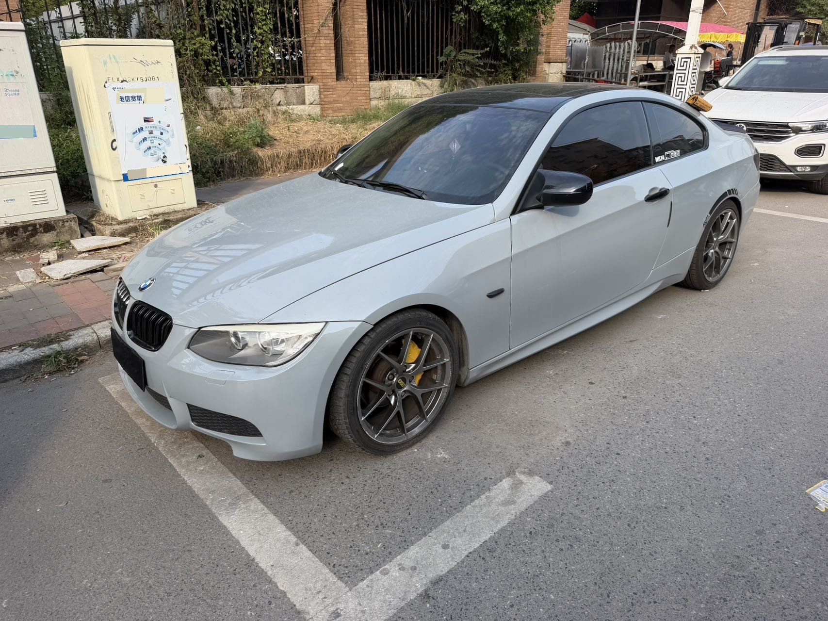 BMW 3 Series (Imported) 2011 car image #14