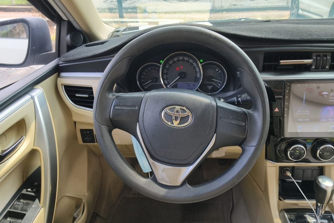 Toyota Corolla 2016 #22 Toyota Corolla 2016 car image #22