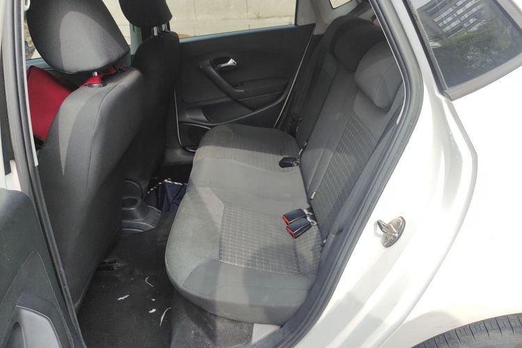 Volkswagen Polo 2017 imagem de carro #14