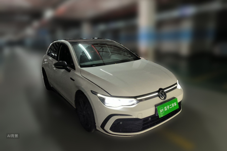 Volkswagen Golf 2021 car image #4