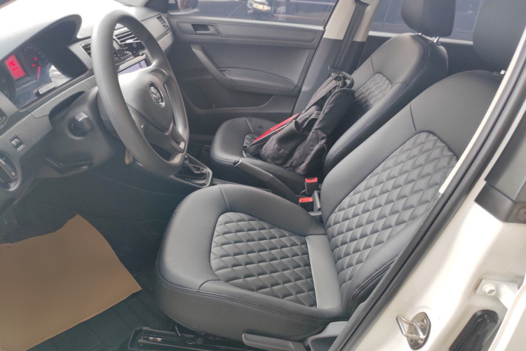 Volkswagen Santana 2022 car image #15