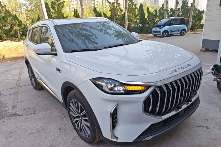 Jetour X70 PLUS 2026 car image #4