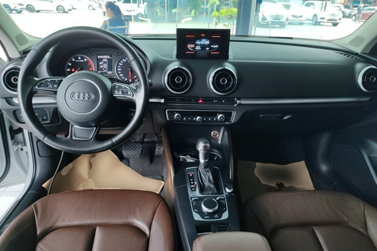 Audi A3 2016 immagine di auto #10