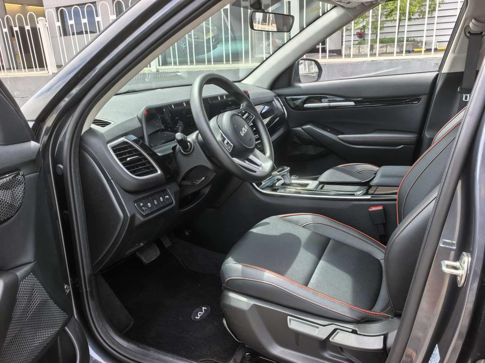 Kia Seltos 2026 #15 Kia Seltos 2026 car image #15