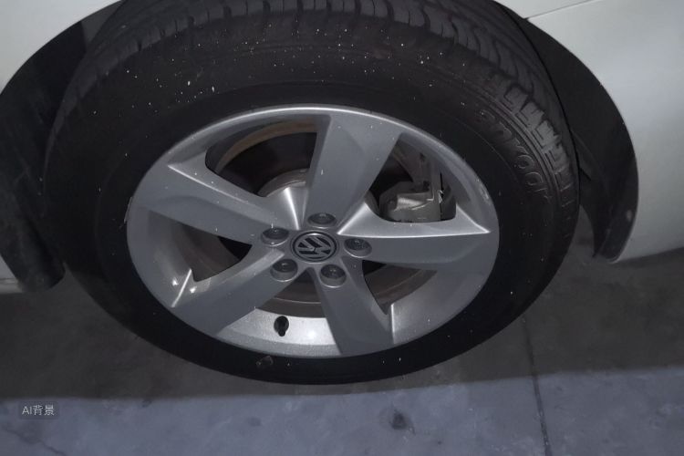 Volkswagen Santana 2015 car image #9
