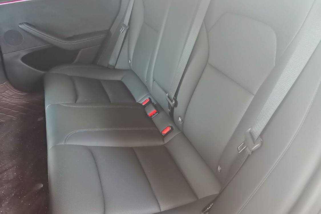 Tesla Model 3 2025 #8 Tesla Model 3 2025 car image #8