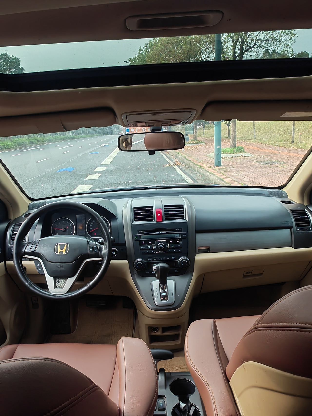 Honda CR-V 2010 car image #5