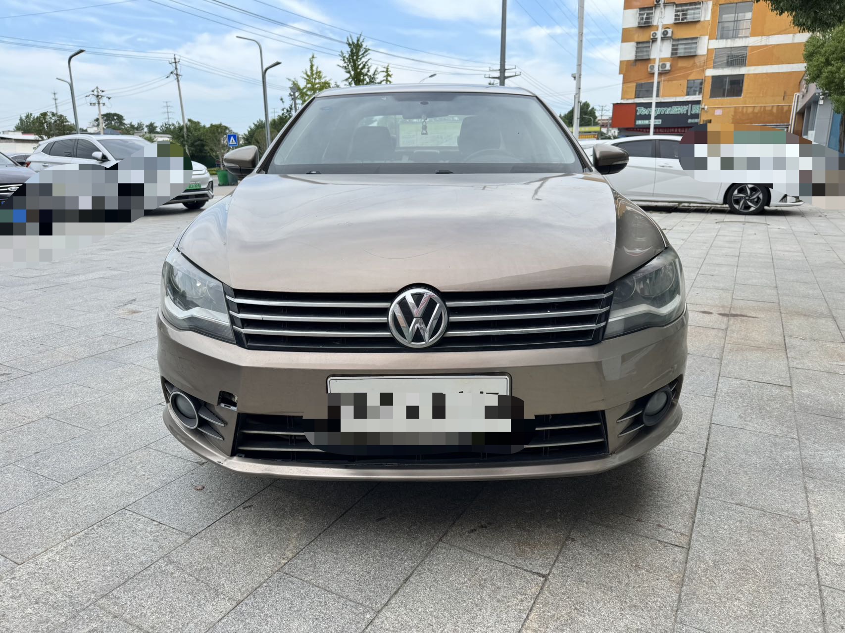 Volkswagen Bora 2013 car image #2