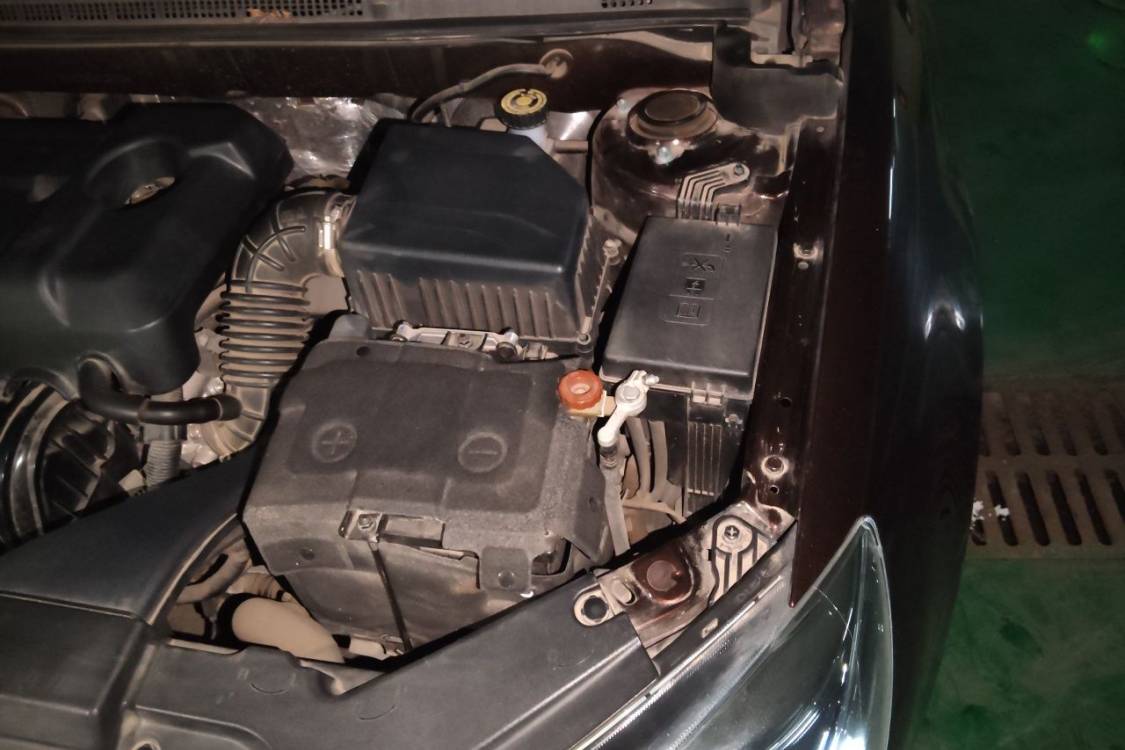 GEELY Emgrand 2019 car image #12