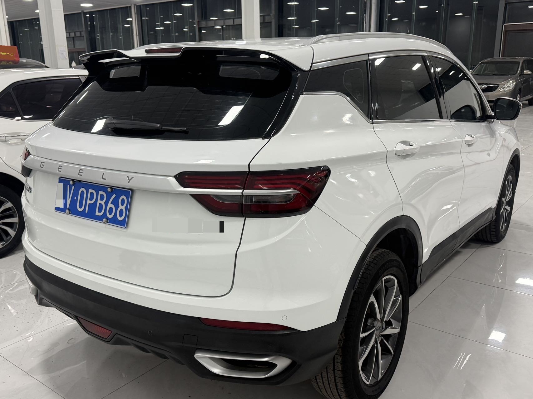 GEELY Coolray 2021 car image #9