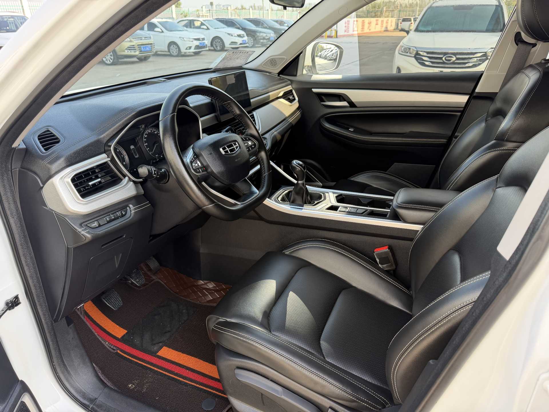 GEELY Vision X6 2020 #4 GEELY Vision X6 2020 car image #4