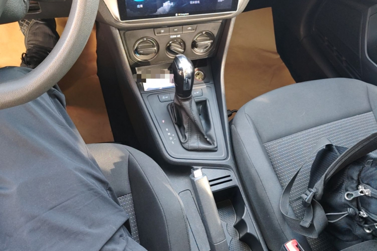 Volkswagen Lavida 2018 #14 Volkswagen Lavida 2018 car image #14