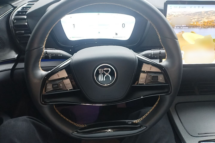 BYD Han 2024 car image #11