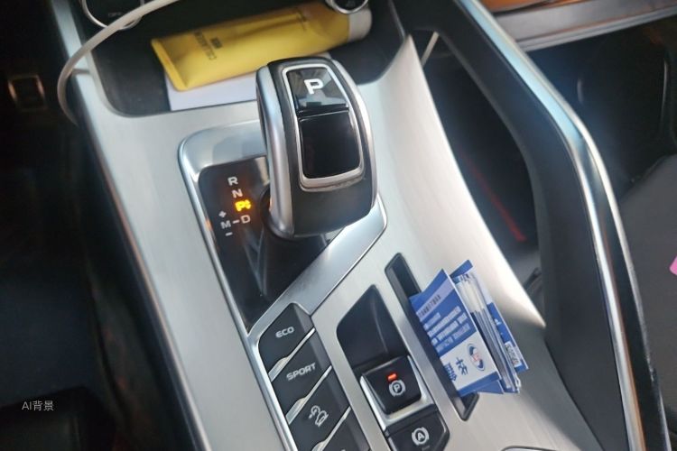 GEELY Coolray 2019 #16 GEELY Coolray 2019 car image #16
