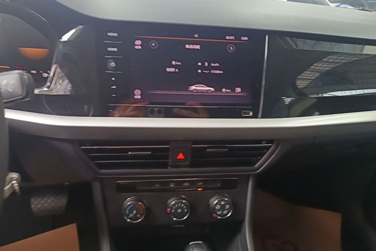 Volkswagen Lavida 2021 car image #17