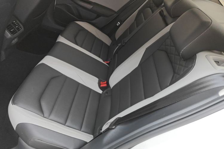 Volkswagen Bora 2024 #17 Volkswagen Bora 2024 imagen de coche #17