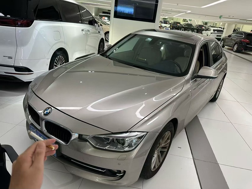 BMW 3 Series 2017 car image 