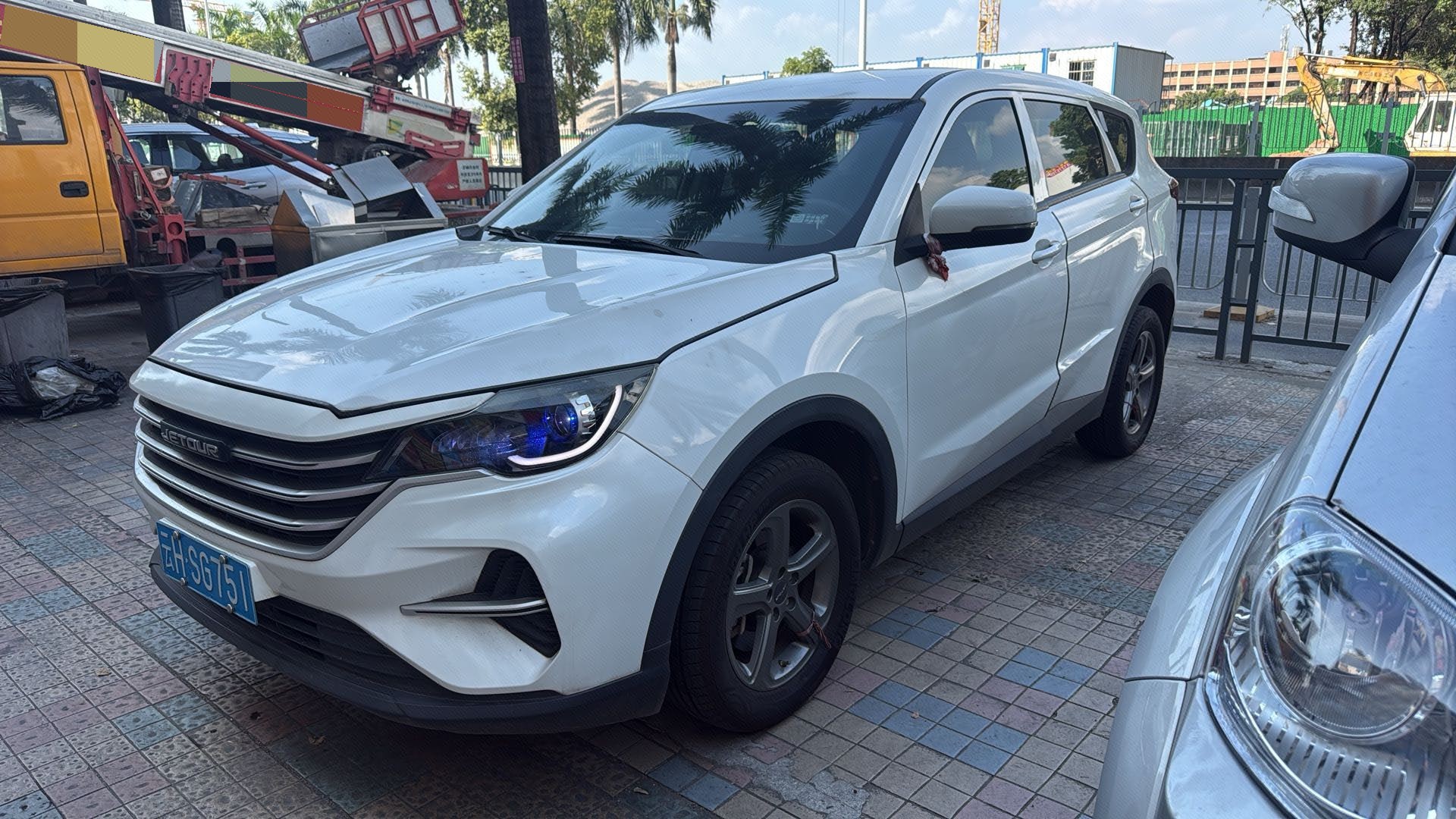 Jetour X70M 2021 car image 