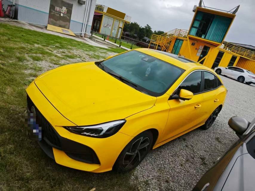 MG 5 2022 immagine di auto 