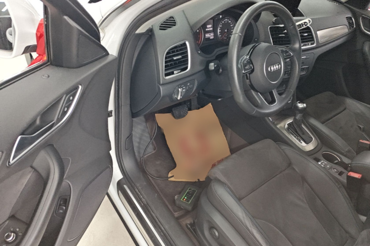 Audi Q3 2019 #16 Audi Q3 2019 car image #16