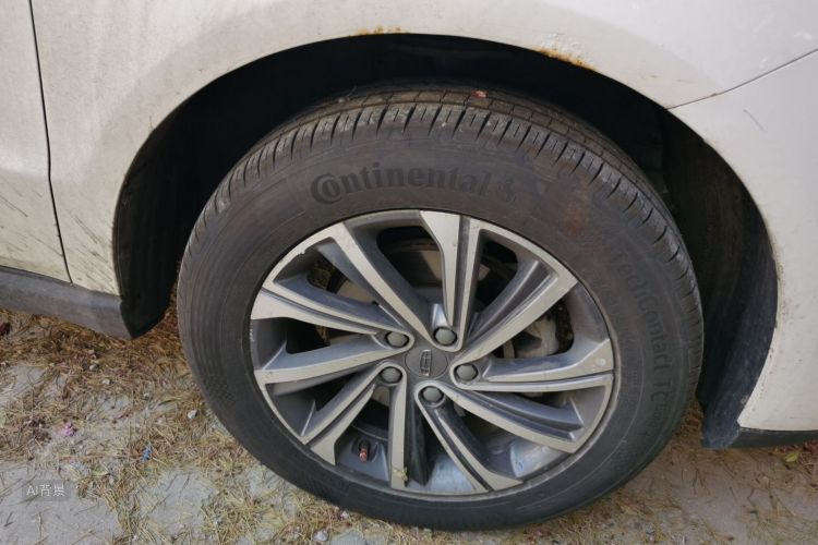 GEELY Vision X6 2020 car image #9