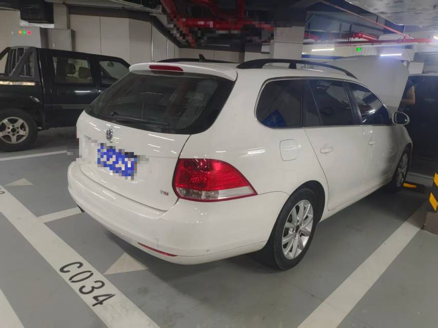 Volkswagen Golf (Imported) 2012 immagine di auto #2