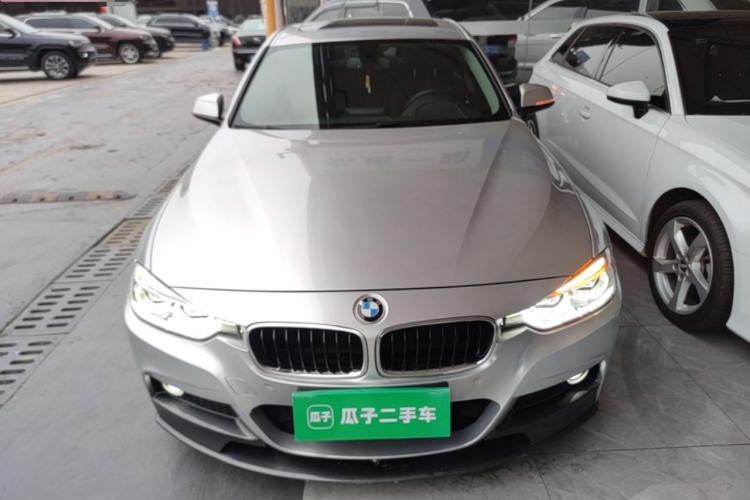 BMW 3 Series 2017 #3 BMW 3 Series 2017 صورة سيارة #3