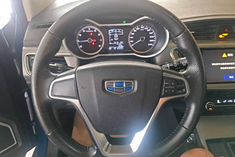 GEELY Emgrand GS 2017 car image #11