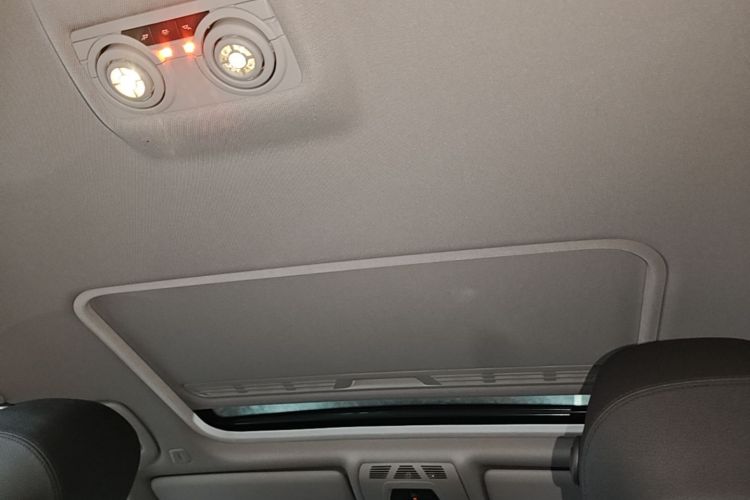 BMW 3 Series 2016 #18 BMW 3 Series 2016 car image #18