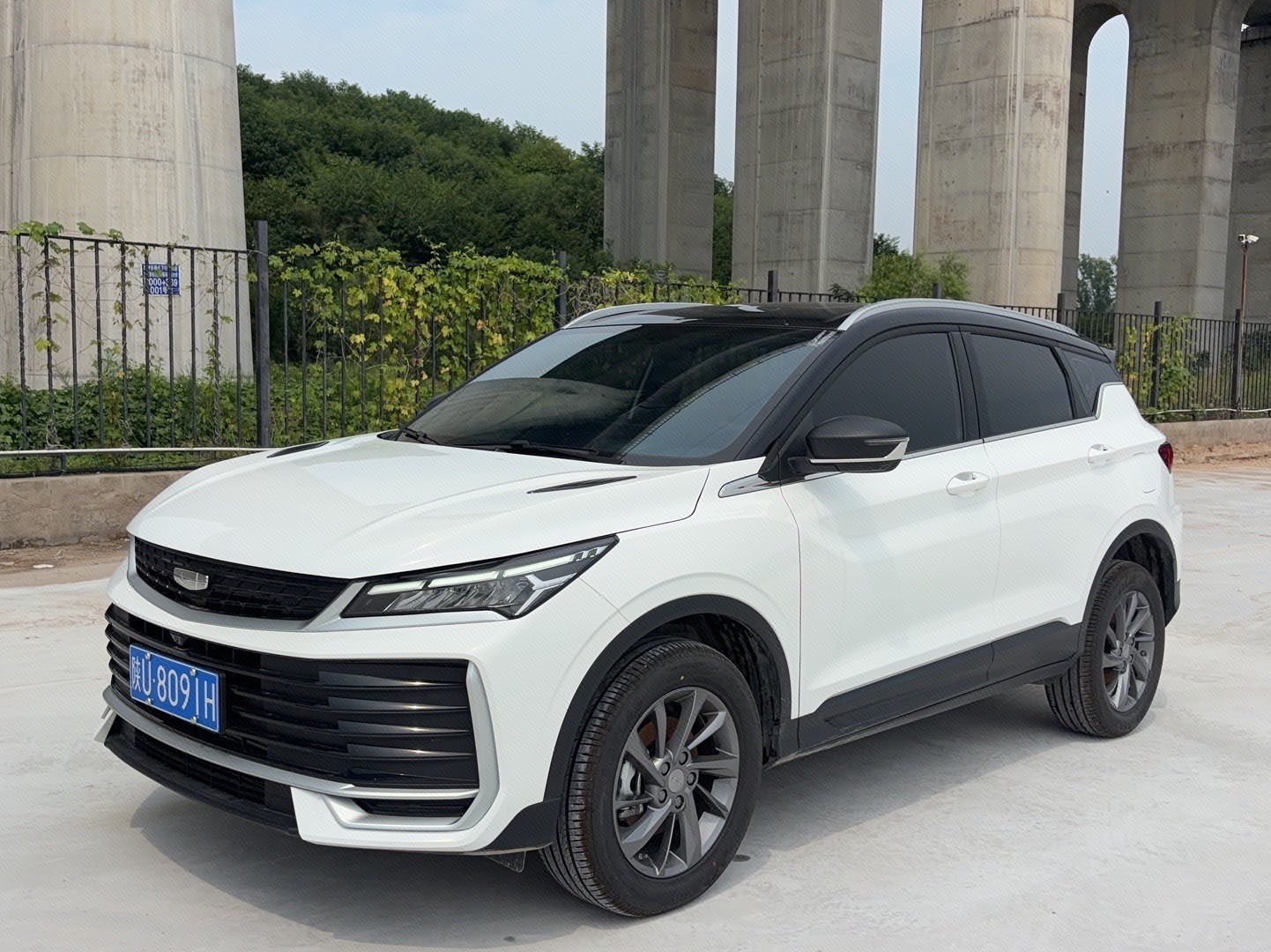 GEELY Coolray 2025 GEELY Coolray 2025 car image