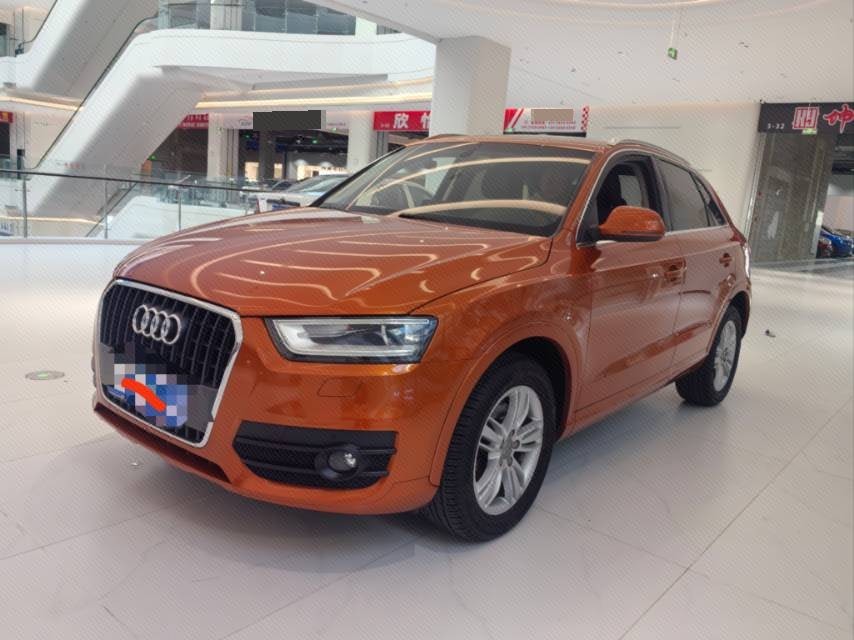 Audi Q3 2015 Audi Q3 2015 immagine di auto