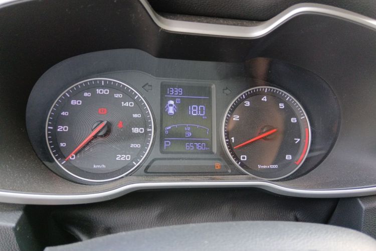 MG ZS 2017 #12 MG ZS 2017 immagine di auto #12