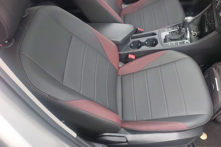 Volkswagen Bora 2021 car image #24