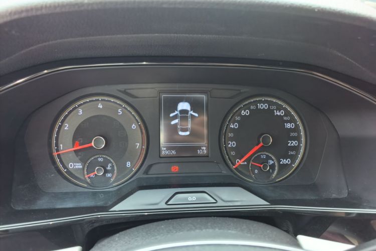 Volkswagen Lavida 2020 car image #12