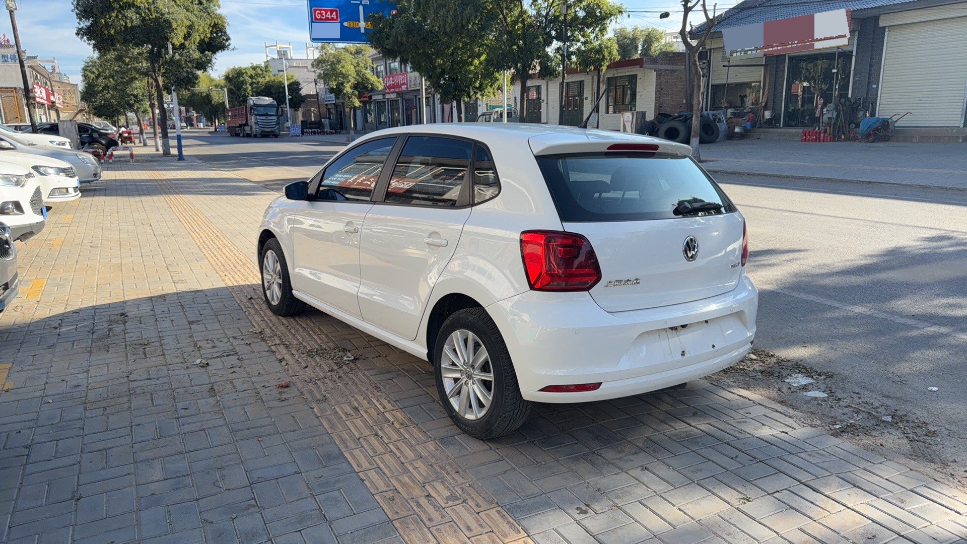 Volkswagen Polo 2015 #4 Volkswagen Polo 2015 car image #4