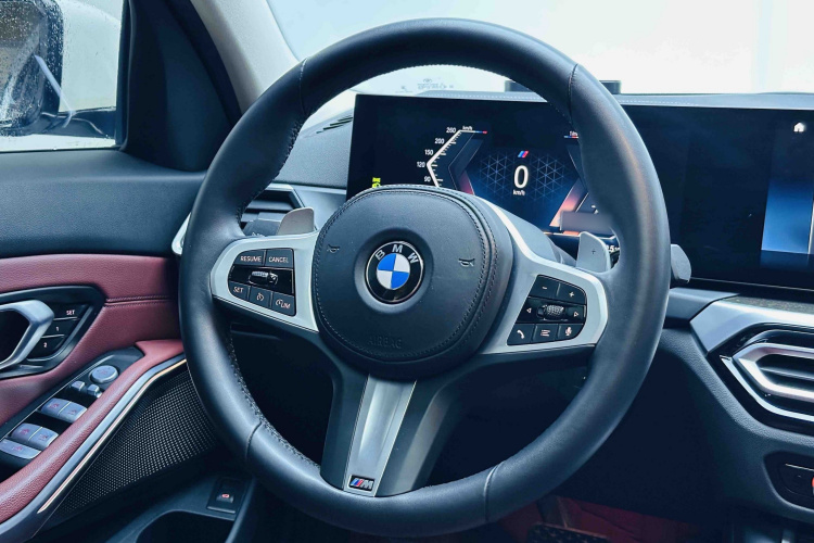 BMW 3 Series 2023 car image #11