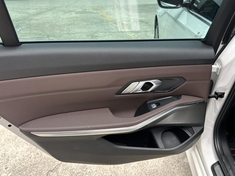 BMW 3 Series 2019 image de voiture #15