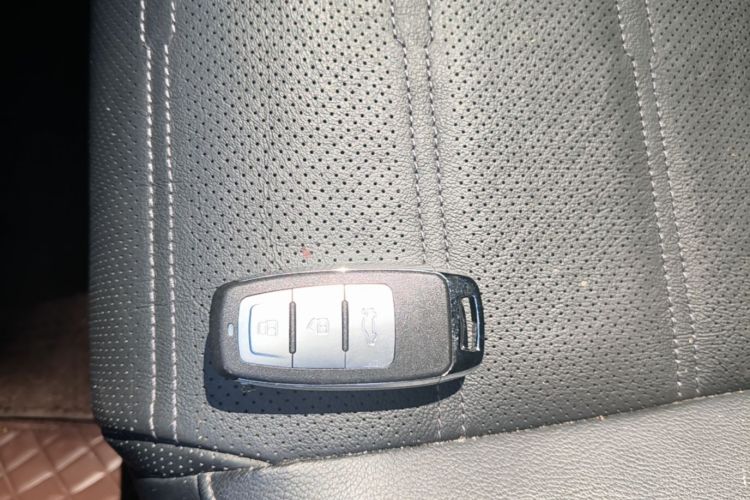 Honda CR-V 2019 car image #9