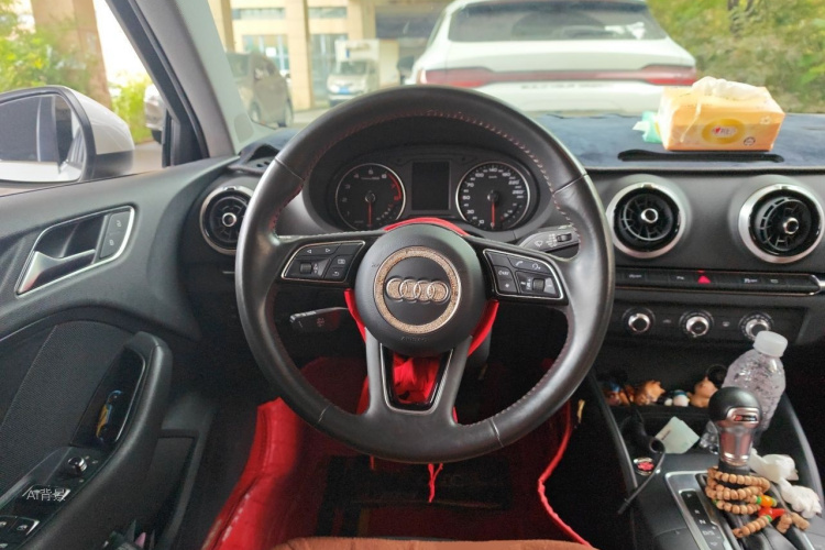 Audi A3 2020 car image #12