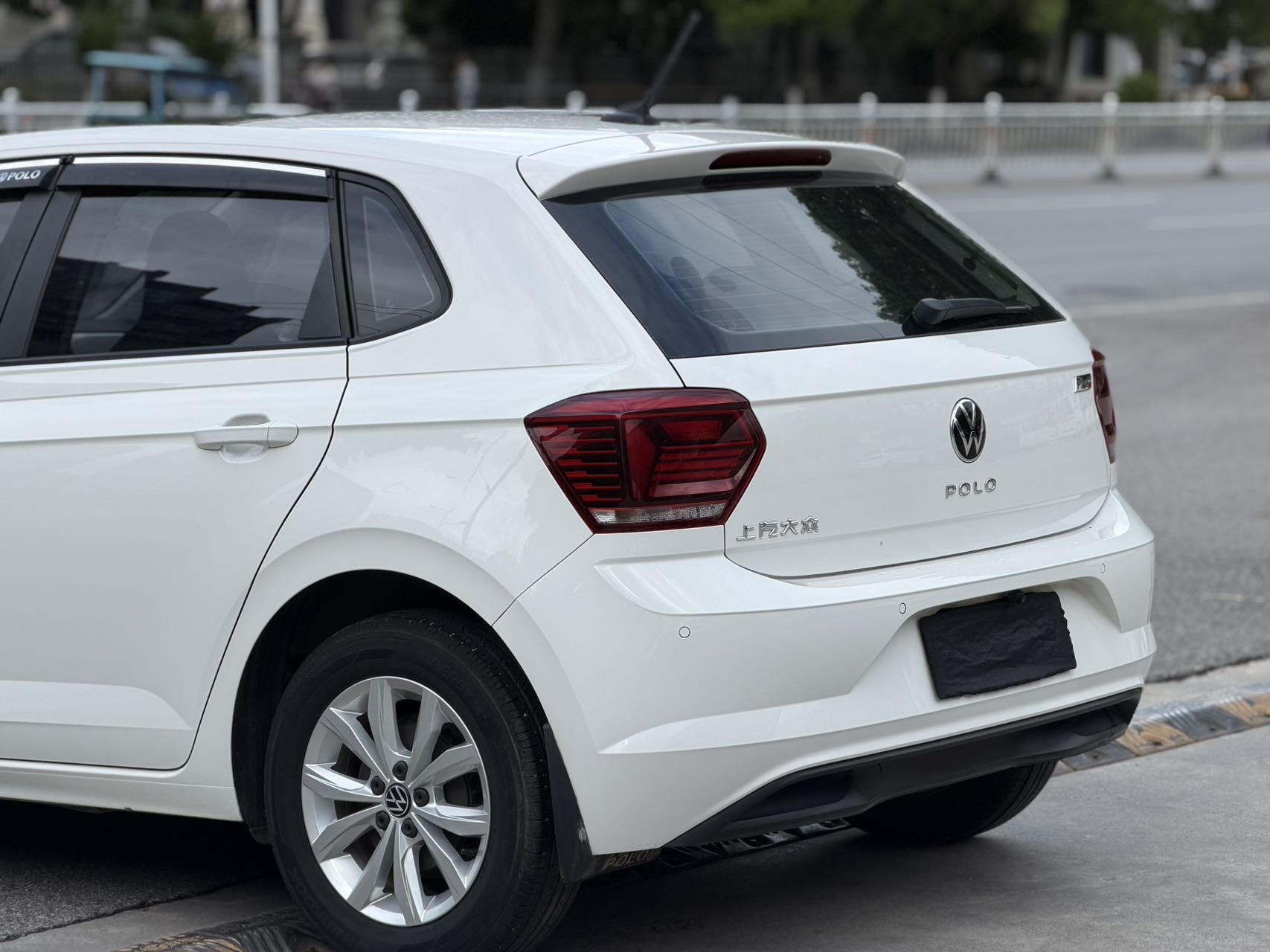 Volkswagen Polo 2021 car image #8