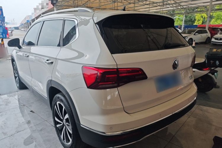 Volkswagen Tharu 2020 car image #5