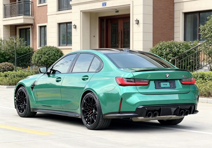 BMW M3 2025 #4 BMW M3 2025 صورة سيارة #4