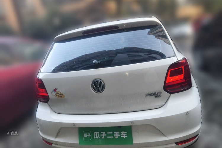 Volkswagen Polo 2016 car image #6
