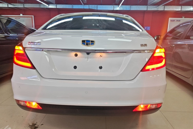 GEELY Emgrand 2018 #6 GEELY Emgrand 2018 car image #6