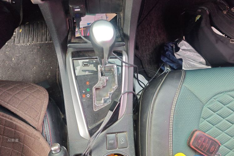 Toyota Corolla 2018 immagine di auto #16