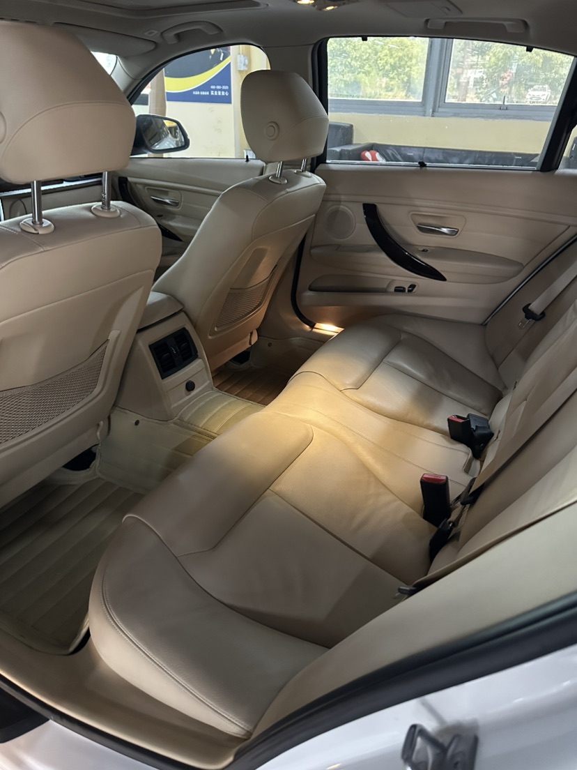 BMW 3 Series 2015 #5 BMW 3 Series 2015 car image #5