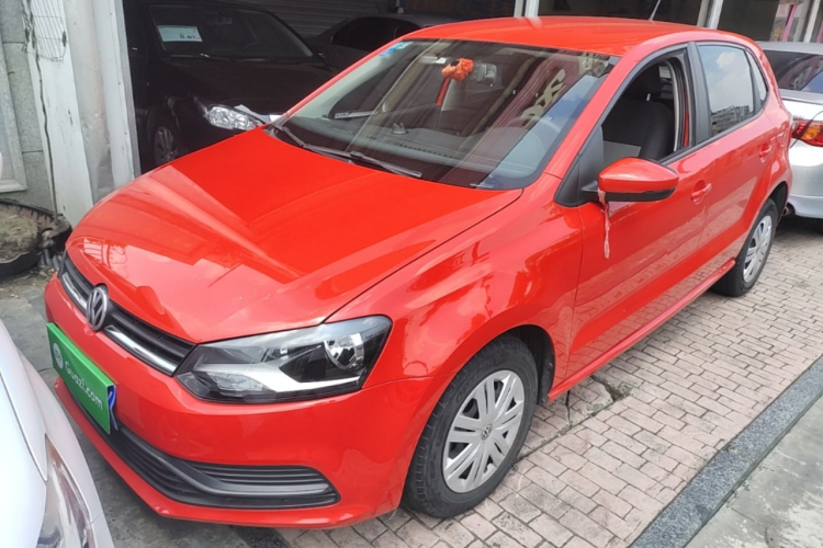 Volkswagen Polo 2017 car image #2